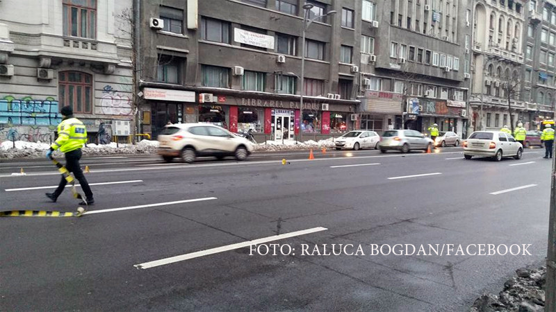 O femeie a fost lovita de masina pe trecerea de pietoni, la Piata Romana din Capitala. Politia a deschis dosar penal