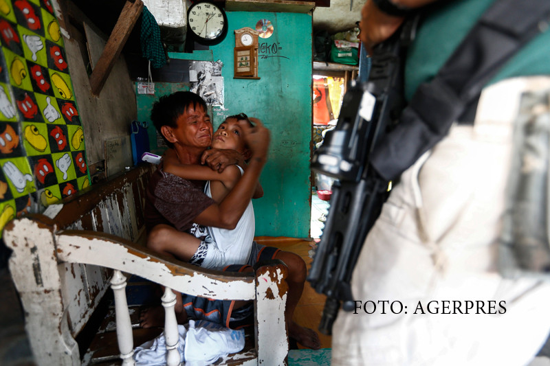 Presedintele "justitiar" din Filipine vrea sa-i pedepseasca pe copiii pusi sa transporte droguri. Masurile includ spanzurarea