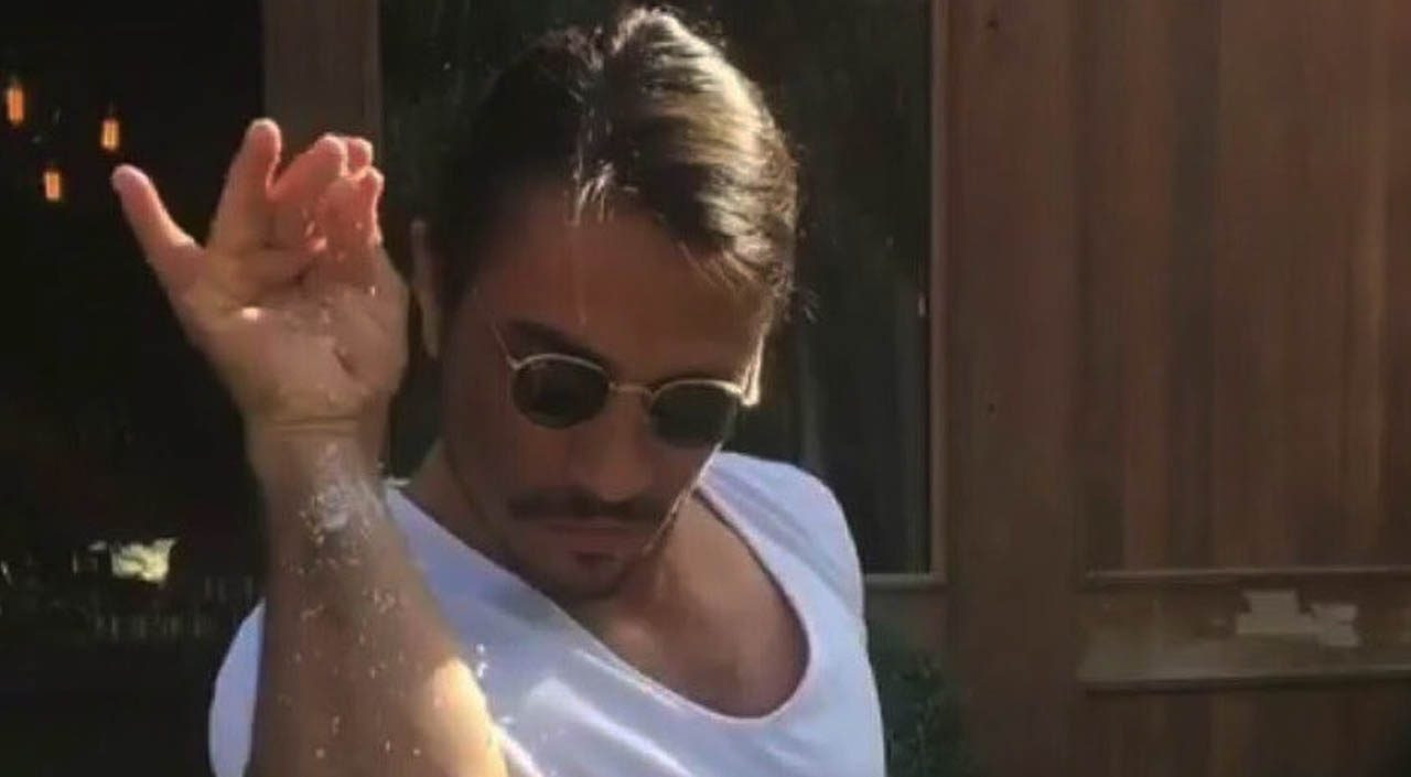 In spatele fenomenului "Salt Bae". Cine este bucatarul care a luat cu asalt internetul