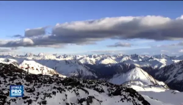 Cum reusesc austriecii sa traiasca excelent din turismul de iarna, iar romanii inca stau la cozi uriase pe partii