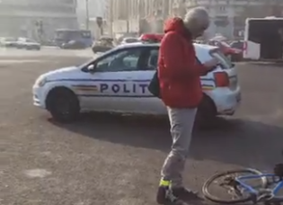 Maratonistul Andrei Rosu a scris pe Facebook ca nu a mai fost lasat sa protesteze in fata Guvernului. Ce s-a intamplat