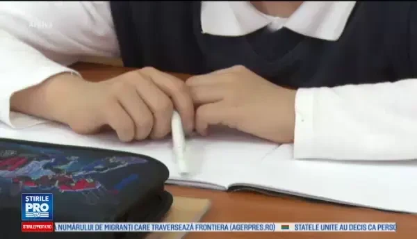 Ancheta in Brasov, dupa ce o invatatoare a fost inregistrata in timp ce ii facea tampiti pe elevi