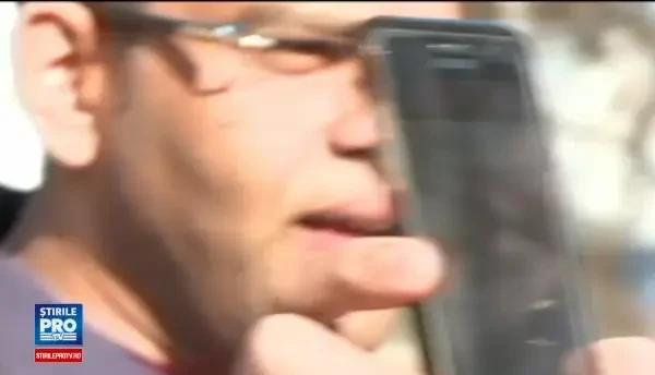 Un indian a cunoscut o romanca pe internet, s-a indragostit de ea si a cerut-o de sotie. Ce facut ea dupa ce a primit inelul