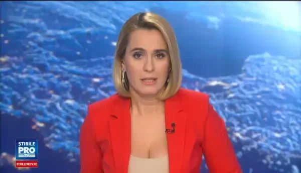 Joi s-au implinit 75 de ani de la nasterea fostului lider Kim Jong-il. Cum l-au omagiat nord-coreenii