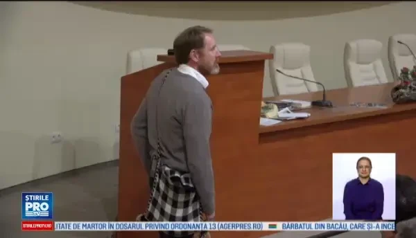 Un irlandez stabilit in Romania se lupta sa salveze casele traditionale din Maramures. Initiativa pentru care a fost laudat