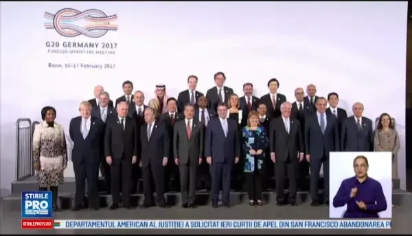 Americanii si rusii nu sunt gata pentru o colaborare militara, desi Trump insista. Toata povestea cu Rusia e un siretlic