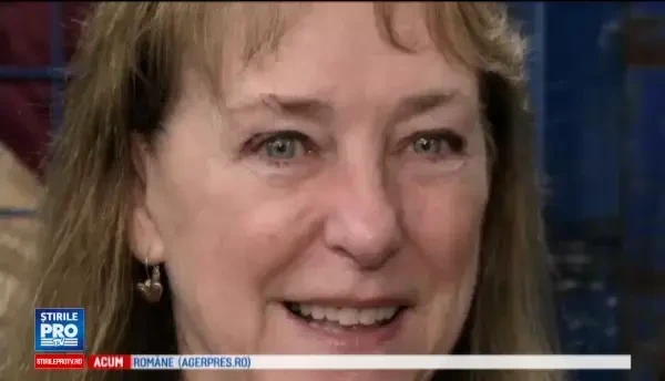 A vrut sa doneze o punga cu haine vechi, dar a facut o descoperire spectaculoasa. Comoara ascunsa printre vechituri