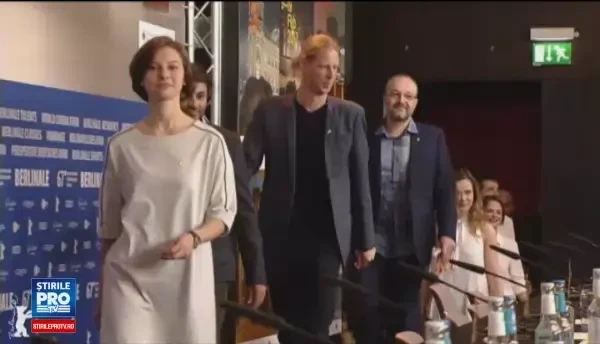 Ana, mon amour, filmul lui Calin Netzer, i-a cucerit pe critici la Berlinala. Va multumim ca ati facut asa un film