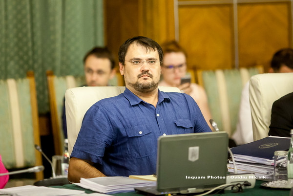 Deputatul Ghinea: Din sursele mele, lui Grindeanu "i s-au aratat niste pisici" la Bruxelles, inclusiv pe fonduri europene