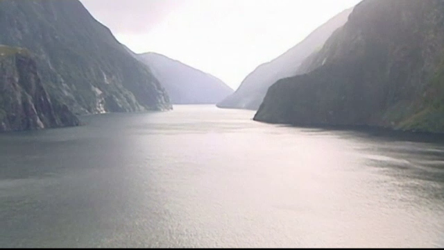 Cercetatorii fac demersuri pentru recunoasterea celui de-al optulea continent al planetei. Unde se afla si ce suprafata are