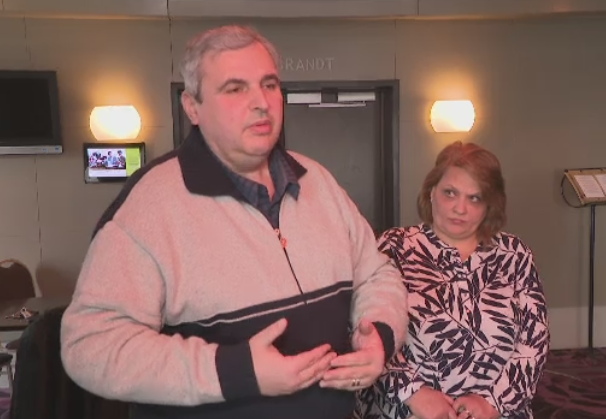 Anexele la care sa fiti atenti atunci cand vreti sa luati un credit pentru casa. Ce au patit doi romani cu credite in franci