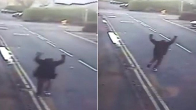 Reactia "nepretuita" a unui om al strazii dupa ce a aflat ca a primit un job si primul sau salariu. VIDEO