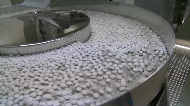 De la 1 martie, 24 de medicamente vor putea fi prescrise de medicii specialisti fara evaluarea CNAS