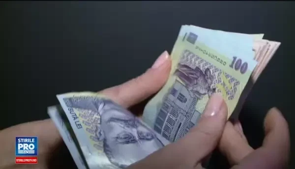 Romanii cu credite in lei ar putea plati rate mai mari. Previziunile analistilor economici pentru acest an