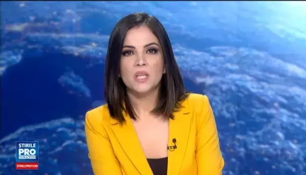 Angajatii de la salubritate din Braila, nevoiti sa colecteze gunoiul cu lopata. De ce nu pot folosi masinile