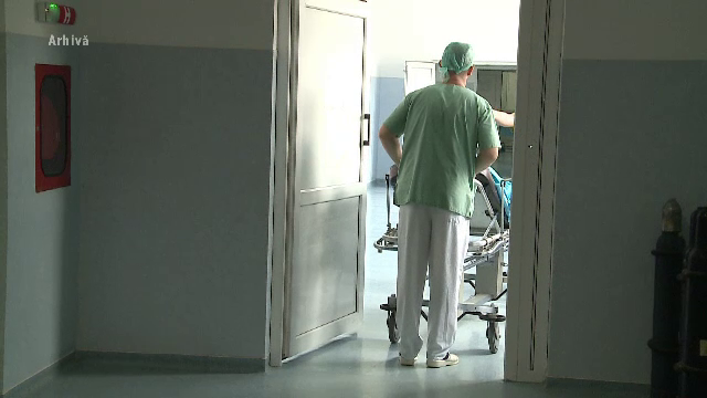 Cauzele posibile pentru moartea celor 2 pacienti care au primit transfuzii la Craiova. Avocatul Poporului s-a autosesizat