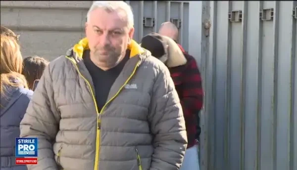 Cumpara medicamente oncologice de la pacienti sau medici, apoi le vand in strainatate. Ofertele, puse pe internet