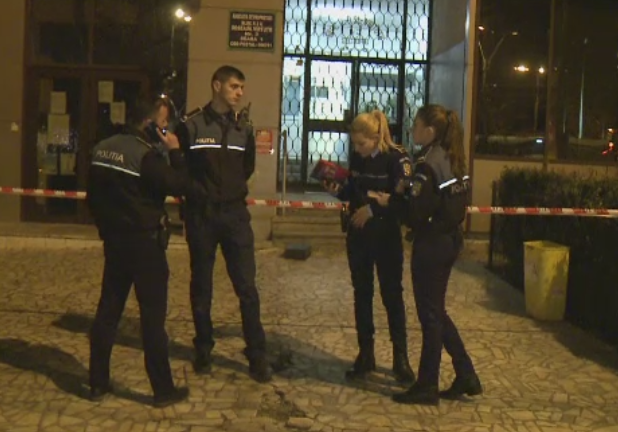 Femeie din Bucuresti, injunghiata de sotul violent pentru ca a incercat sa se desparta. Marturiile fiicei, care a vazut tot