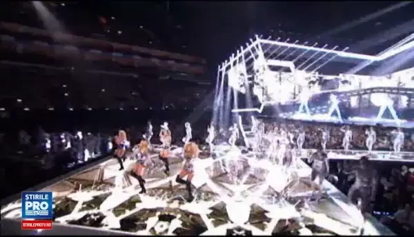 Premiile Brit Awards au fost decernate la Londra. Adele, Beyonce, dar si regretatul David Bowie, printre castigatorii serii