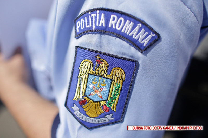 Un buzoian a impuscat cu un pistol cu bile un tanar care facea galagie in fata blocului alaturi de alti tineri