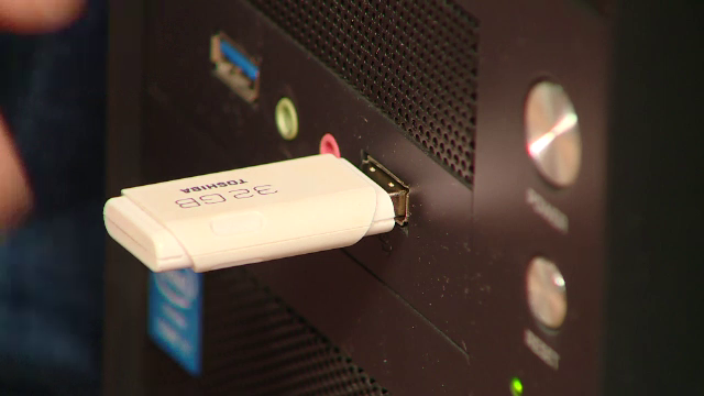 Cum va pot fura hacker-ii datele din calculator, chiar daca nu e conectat la internet. E nevoie doar de o drona si un virus