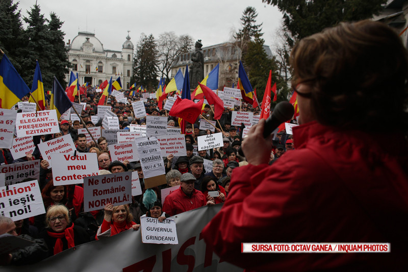 Miting de sustinere pentru Guvern, la Targoviste. Un primar PSD s-a suparat pe colegi: "Ba, dobitocilor, nu sunt actor!"
