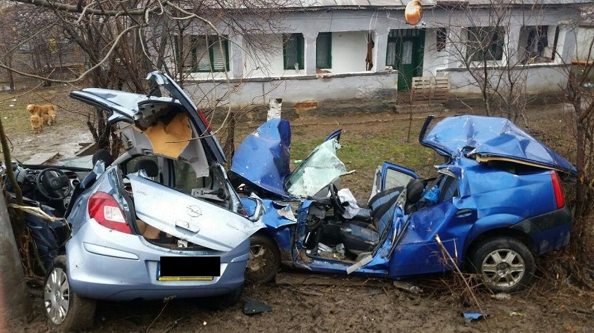 Accident grav pe DN1, intre Bucuresti si Ploiesti. Una dintre victime a murit inainte ca SMURD sa ajunga la fata locului