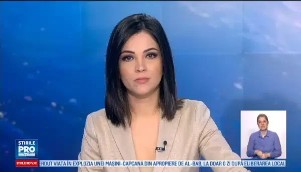 Sase elevi minori din Botosani, prinsi de politisti cand consumau alcool si fumau intr-o casa parasita, in timpul orelor