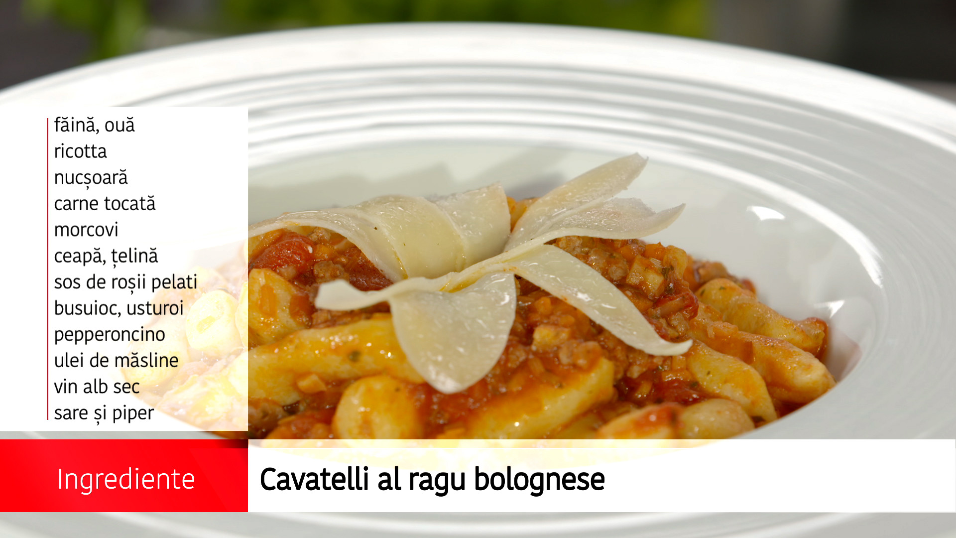 Cavatelli al ragu bolognese si tagliatelle al sugo di scampi