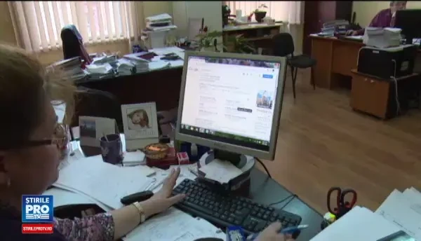 Nu mai stau la coada si sunt si premiati. Ce le ofera primariile cetatenilor care isi platesc taxele pe internet