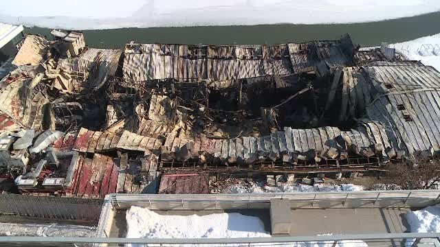 La o luna de la incendiul din Bamboo, specialistii cerceteaza cladirea prabusita. De ce a intarziat operatiunea