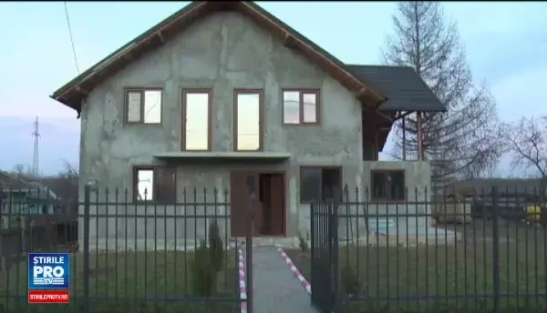 Tanara din Vaslui, gasita moarta in casa dupa ce a vorbit cu iubitul ei la telefon