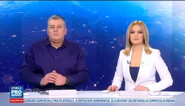 Un american a vrut sa sparga cu o bata de baseball geamul unei sectii de politie. Cum a salvat situatia un agent