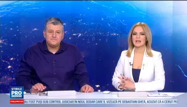 Etna, cel mai mare vulcan activ din Europa, a inceput sa erupa. Autoritatile italiene monitorizeaza permanent situatia