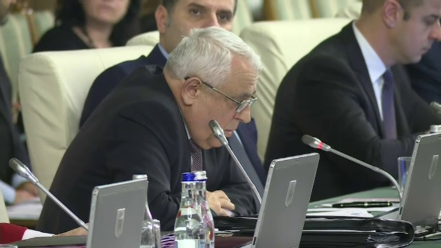 Declaratie confuza a ministrului Daea despre subventiile in agricultura: Sper ca in 31 martie sa avem numai situatii neclare