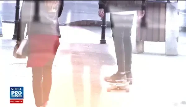 Educatoare din Brasov, cercetata penal dupa ce ar fi sedus un minor. Intalnirile amoroase, consumate in bucataria institutiei