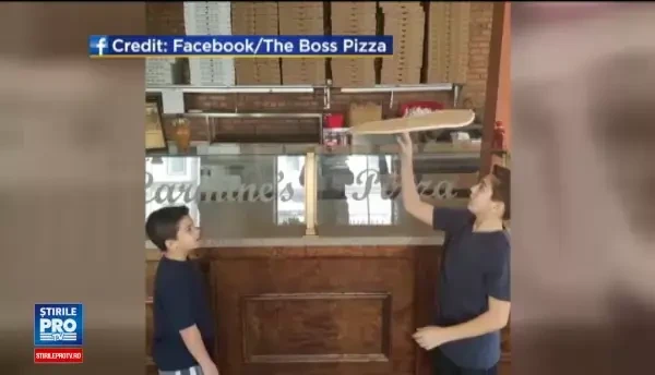 Doi frati fac senzatie cu talentul de a invarti aluatul de pizza. Filmuletele lor au strans milioane de vizualizari