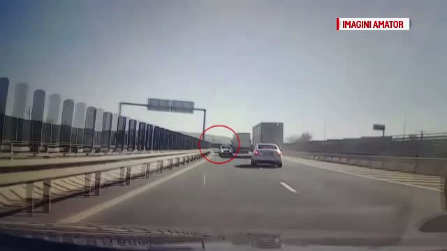 Soferul care a fost filmat mergand pe contrasens pe Autostrada Sibiu - Deva, identificat de Politie. Ce risca barbatul
