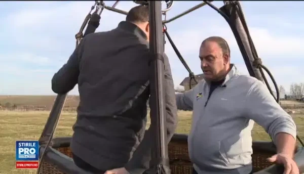 Zbor cu balonul cu aer cald la marginea Bucurestiului pentru amatorii de senzatii tari. Pretul unei ore de plimbare