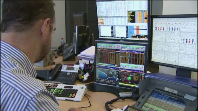 Castiguri in plus pentru cei care au investit la Bursa in actiunile companiilor de stat. Cum au intervenit autoritatile