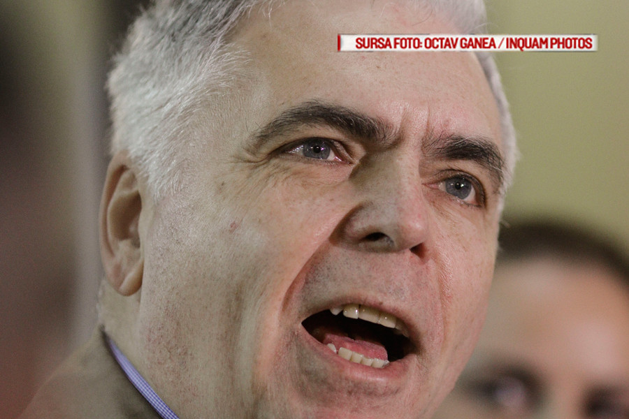 Avocata lui Adrian Severin: "A ţinut cursuri de analfabetizare cu deţinuţii"