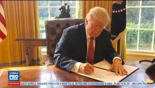 Donald Trump semneaza un nou decret antiimigratie. O singura tara a fost taiata de pe celebra lista a celor 7 state musulmane