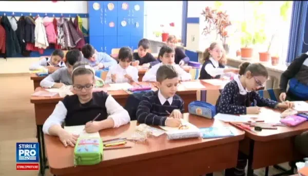 Surprizele pregatite de cei mici pentru mamele lor de Ziua Internationala a Femeii: Nimeni nu-si poate da seama cat o iubesc eu pe mama