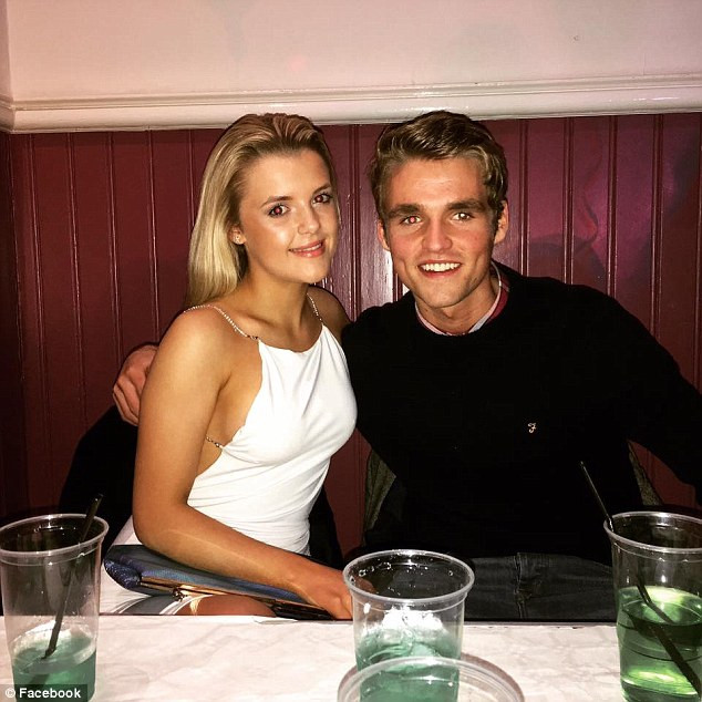 A fost gasit mort intr-o padure de langa oras, dupa ce i-a lasat iubitei un mesaj pe Facebook