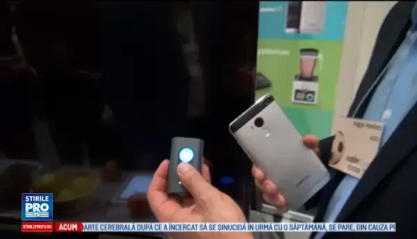 iLikeIT. Gadgeturi care ne fac viata mai usoara. Ceasul care numara caloriile de la ultima masa si senzorul pentru fructe