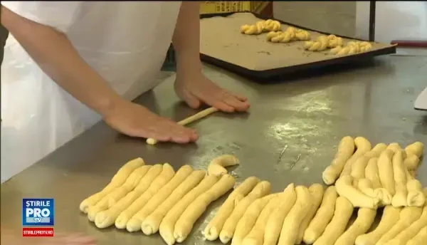 Dezbatere aprinsa printre clientii cofetariilor: care mucenici sunt mai buni, cei moldovenesti sau cei muntenesti