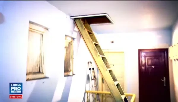 Un copil a gasit in podul unui bloc din Bistrita cadavrele a 3 bebelusi. Majoritatea locatarilor din cladire sunt pensionari