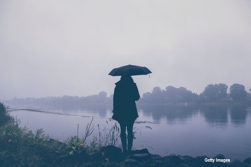 Astazi ploile continua in sud, est si centru, iar la munte va ninge. Prognoza meteo pentru urmatoarele trei zile