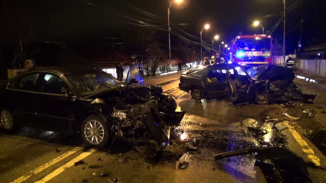 Un preot baut a provocat un accident grav pe o sosea din Bacau, dupa ce a intrat pe contrasens. Ce alcoolemie avea