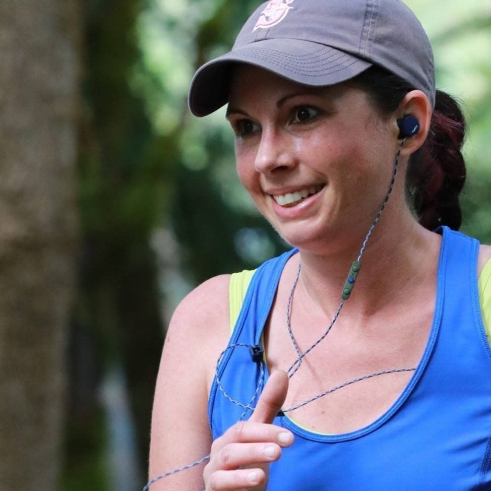 Un barbat a blocat o femeie intr-o toaleta publica si a incercat sa o violeze. Cum s-a terminat incidentul socant. FOTO